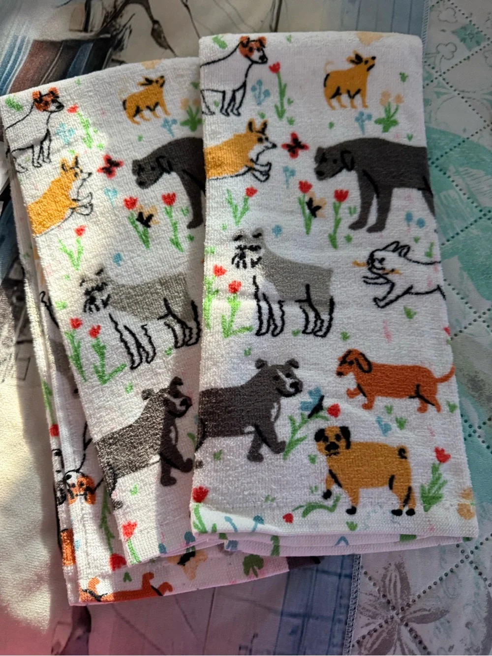 New Set of 4 Pug Dog/Dog Seasonal Print Hand Towels